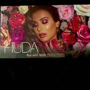 Huda Beauty Rose aGold Palette Remastered